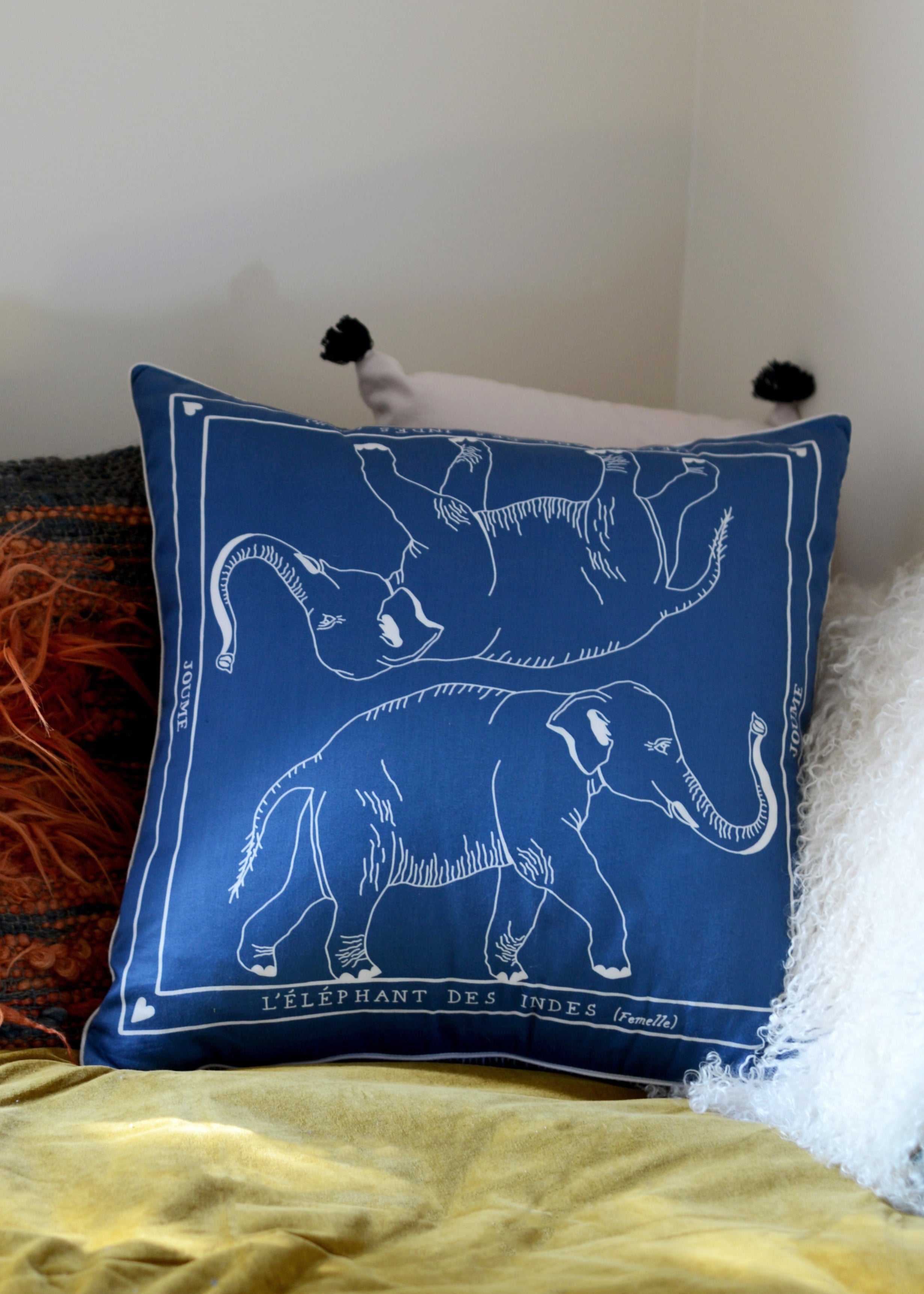 Housse de coussin "L'ÉLÉPHANT DES INDES"